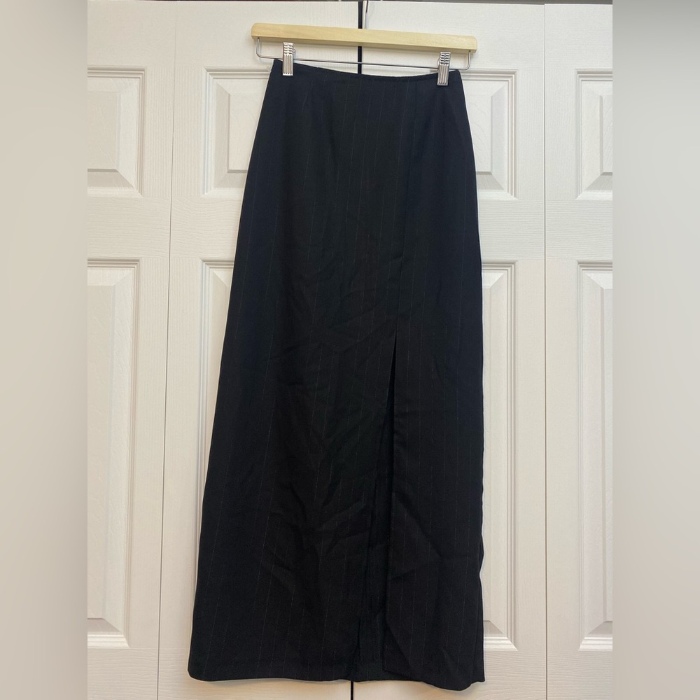 Elegant Black Maxi Skirt for Women